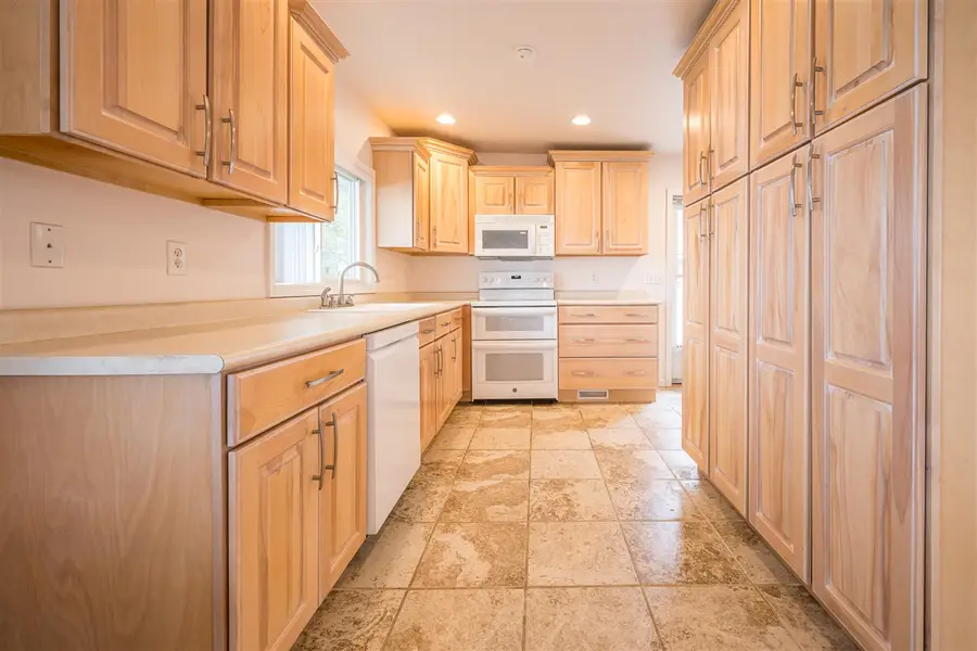 4625 Lake Resort, Gladwin, MI 48624 - #3