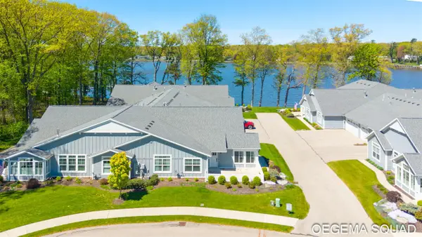 246 Janes View #14, Holland, MI 49424