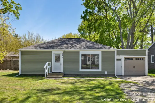 157 1st, Norton Shores, MI 49444