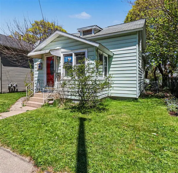 356 1st, Manistee, MI 49660