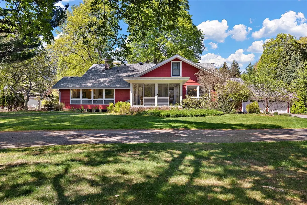 2305 Warner, Holland, MI 49424 - #1