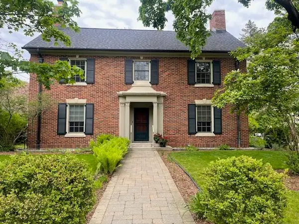 2203 Sheffield, Kalamazoo, MI 49008