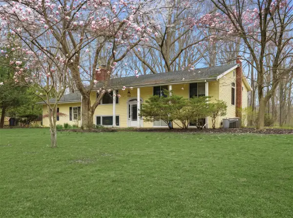 13970 Hollywood, Harbert, MI 49128