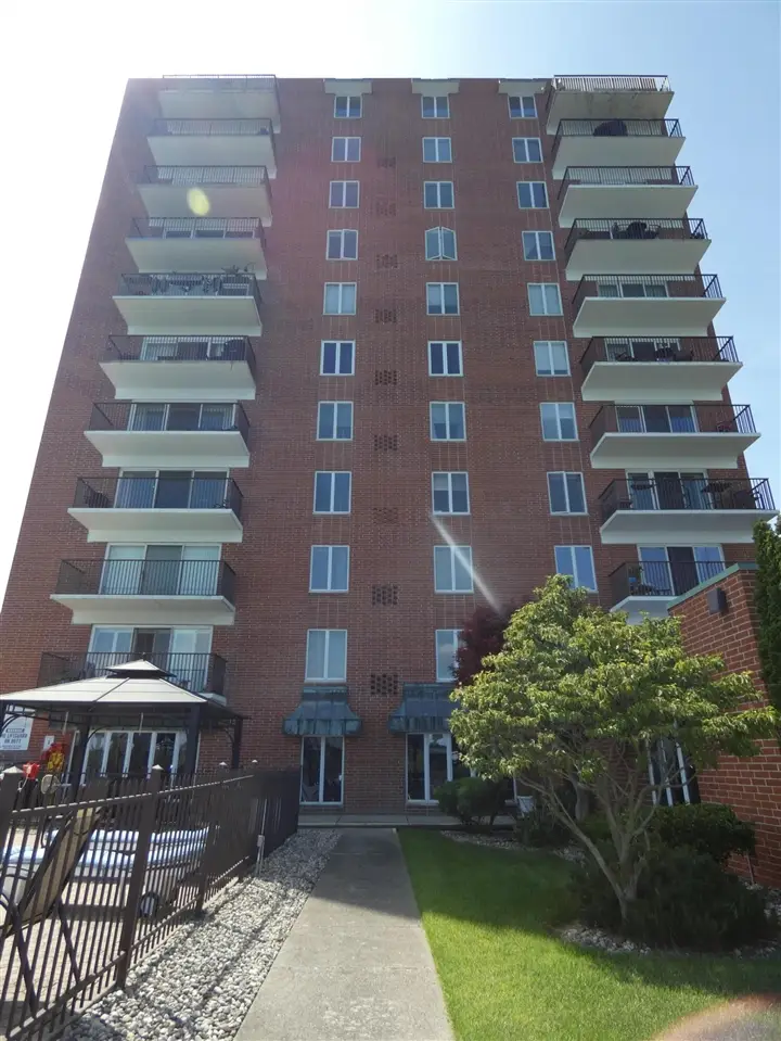 3301 Biddle, Wyandotte, MI 48192 - #2