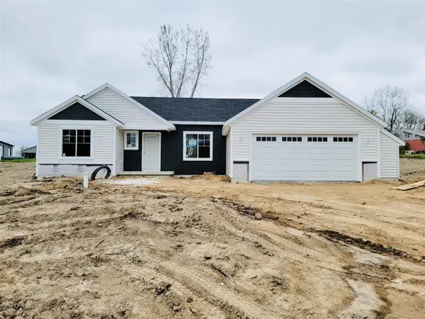 10555 68th, Alto, MI 49302