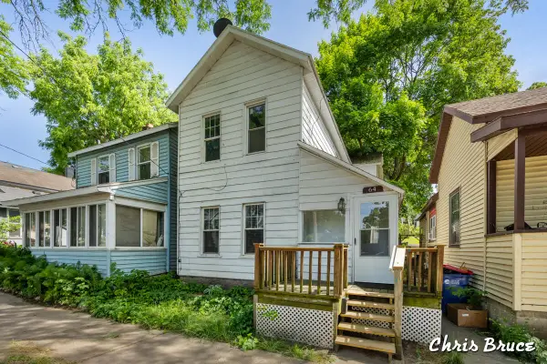 64 Quimby, Grand Rapids, MI 49505