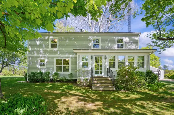 8498 Lake, Berrien Center, MI 49102