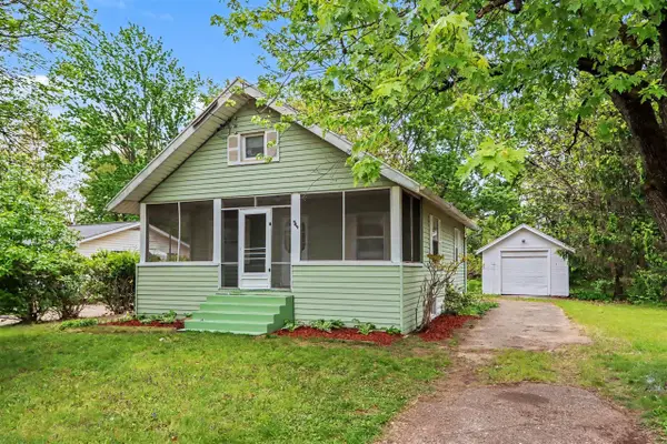 549 Avenue A, Springfield, MI 49037