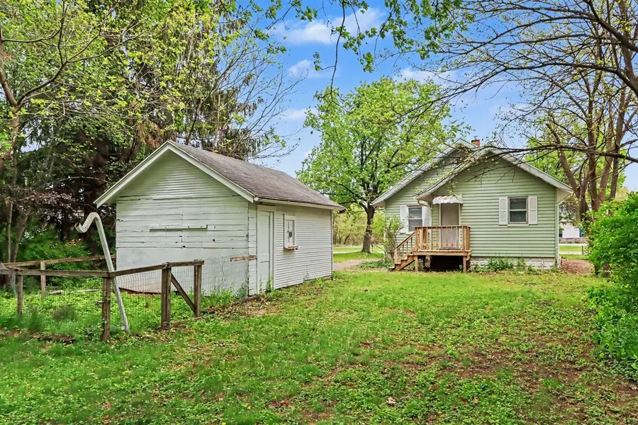 549 Avenue A, Springfield, MI 49037 - #3