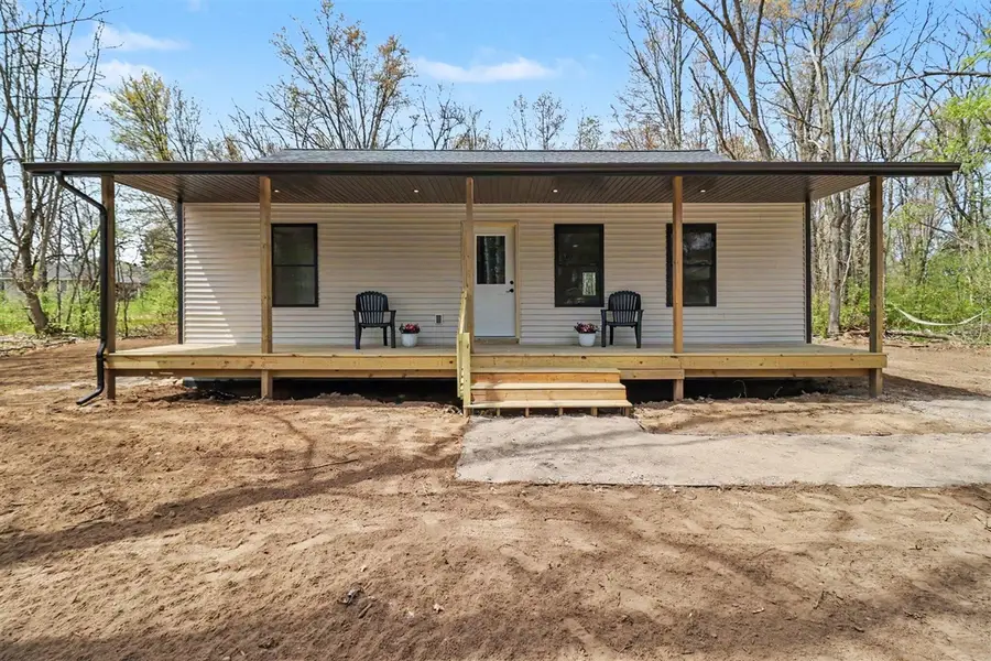 589 S Green, White Cloud, MI 49349 - #2