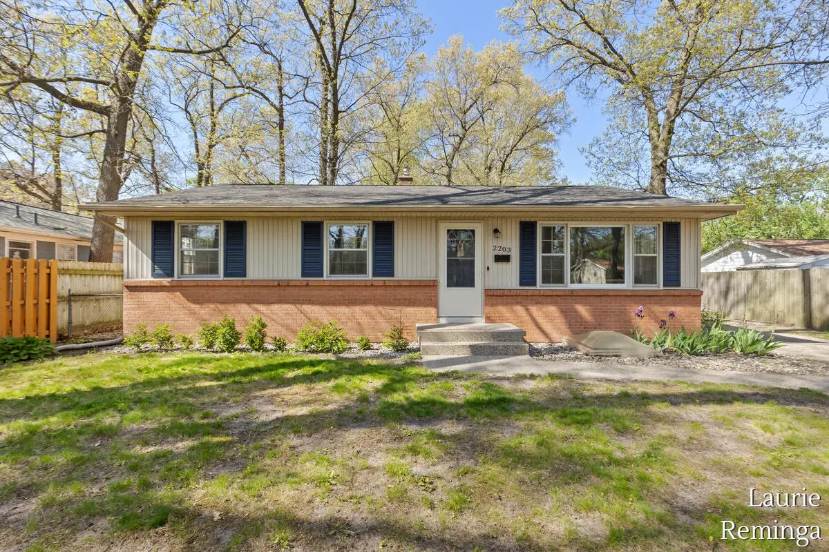 2203 Lacrosse, Wyoming, MI 49519 - #1