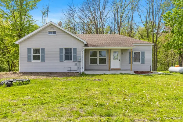 1751 E Boyer, Fenwick, MI 48834