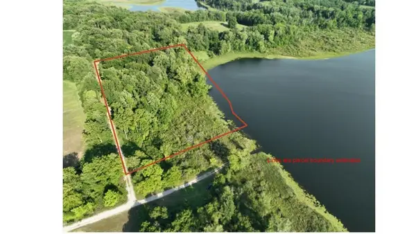 65945 5.7A Calvin Center, Cassopolis, MI 49031