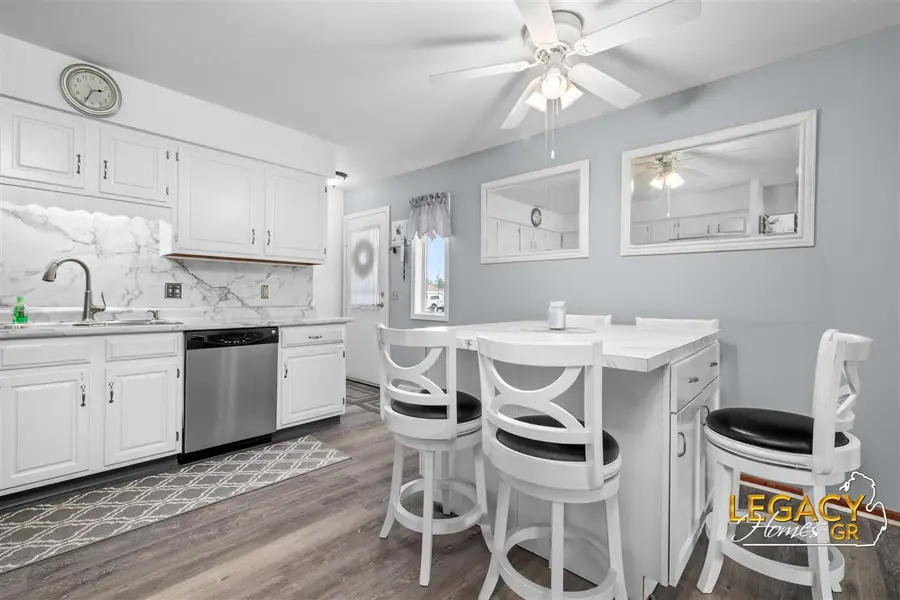 705 60th #349, Grand Rapids, MI 49548 - #3