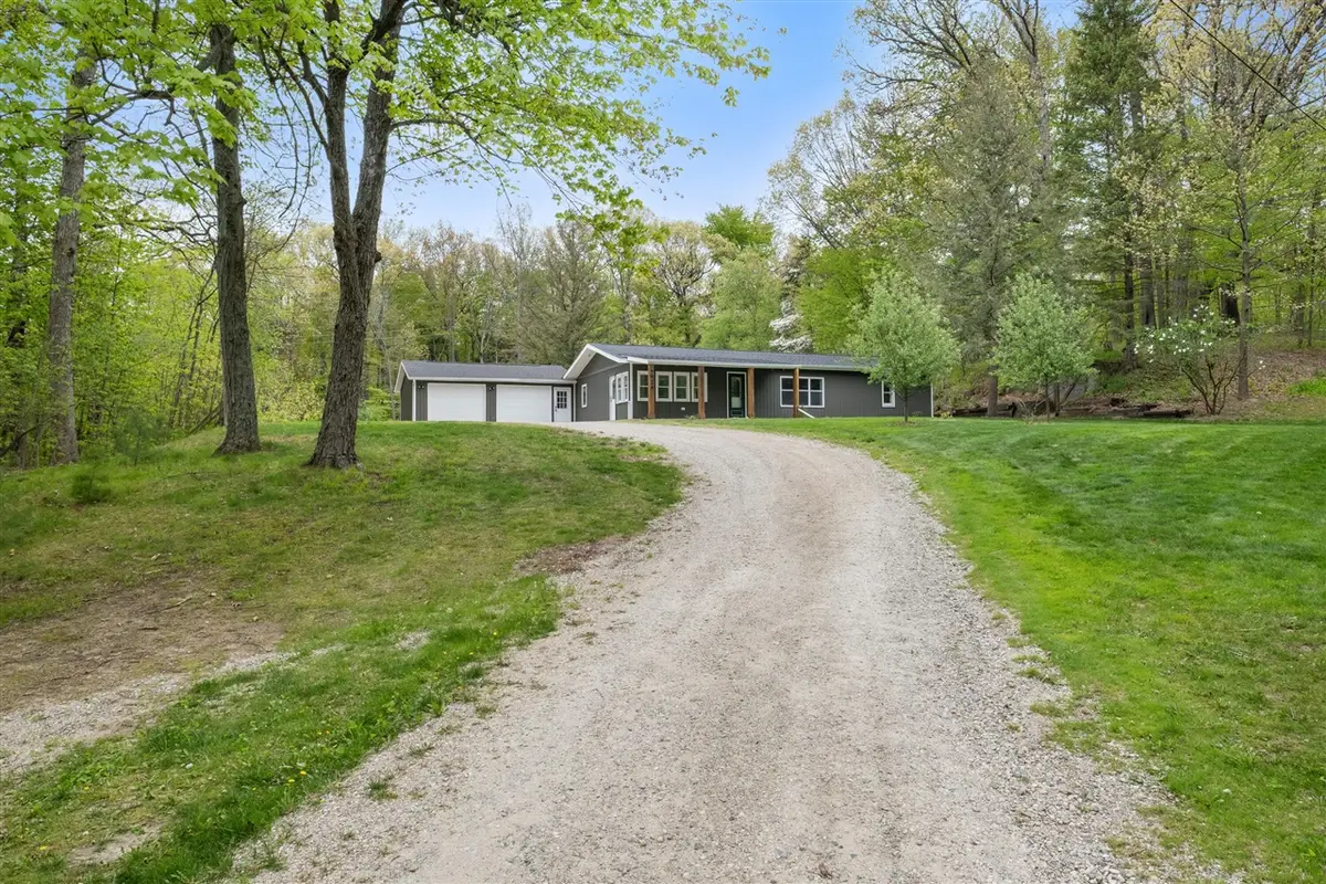 7924 Pine Island, Belmont, MI 49306 - #1