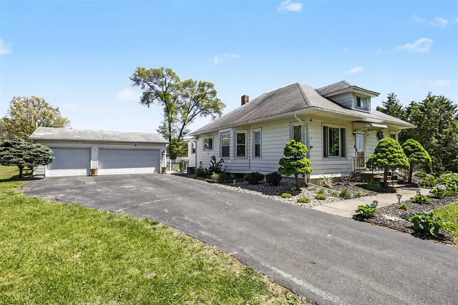 1165 S Bainbridge Center, Benton Harbor, MI 49022 - #2