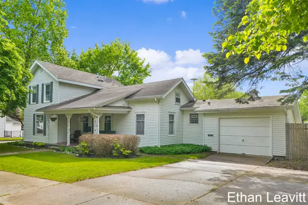 407 S Lincoln, Portland, MI 48875