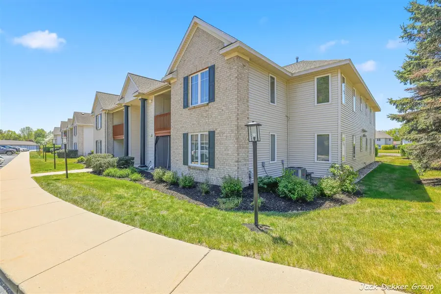 3153 E Crystal Waters #2, Holland, MI 49424 - #2