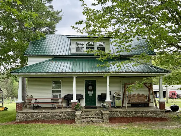 9435 E Garfield, Hesperia, MI 49421