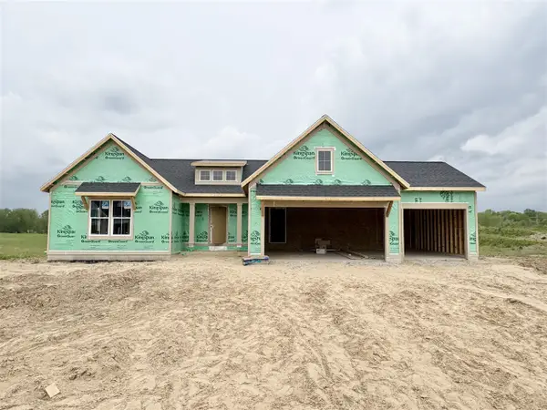 7093 Kettle Dale, Alto, MI 49302