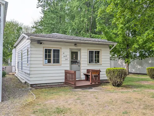 223 W High, Bangor, MI 49013