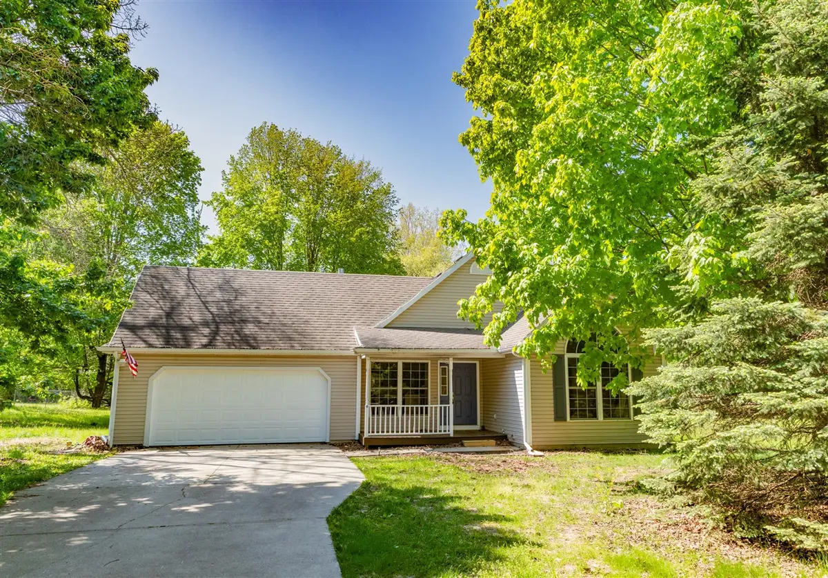 24260 Beacon Hill, Mattawan, MI 49071 - #1