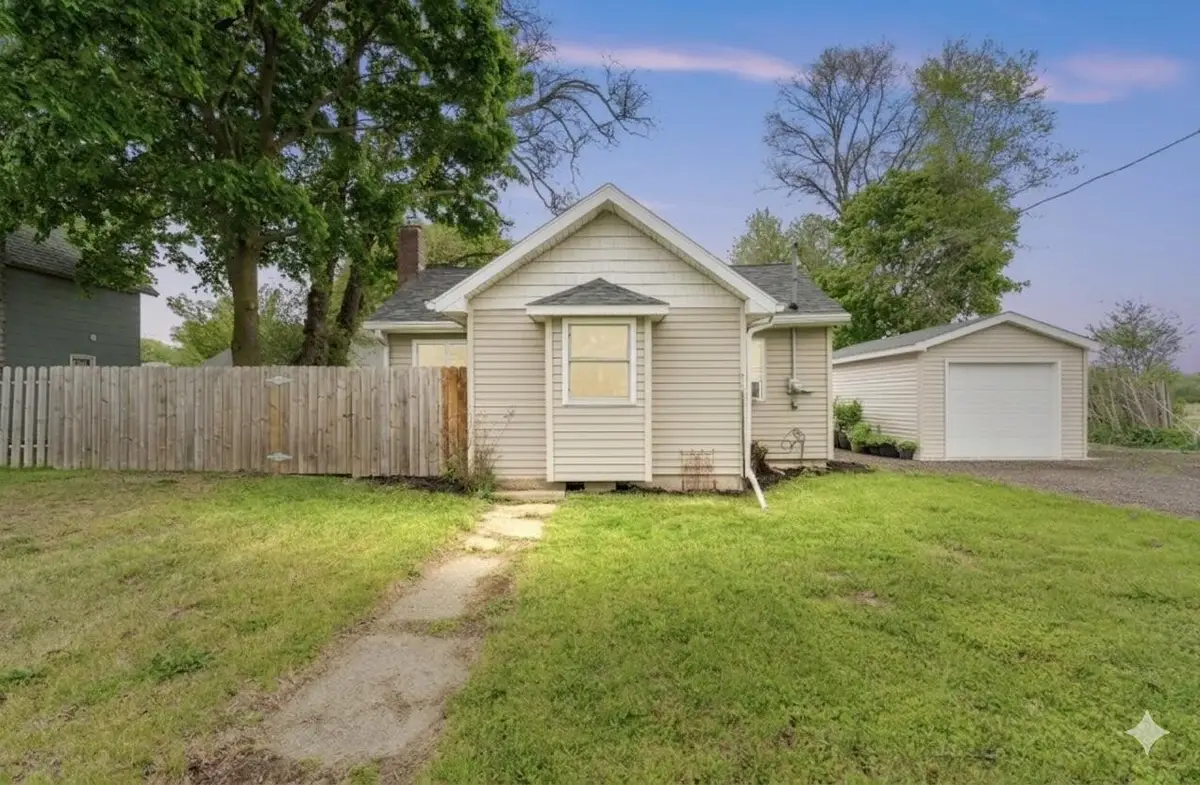 937 124th, Shelbyville, MI 49344 - #1