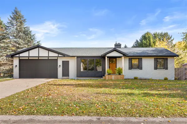 2754 Fairbrook, Jenison, MI 49428