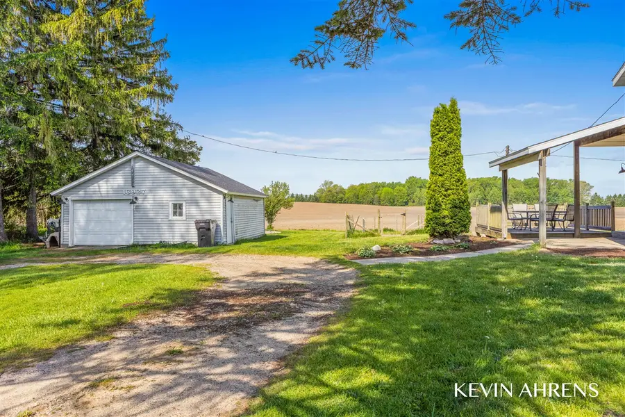 16927 Juniper, Conklin, MI 49403 - #3