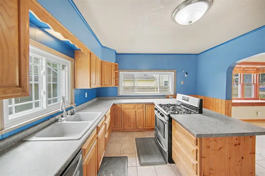 264 Ypsilanti, Dundee, MI 48131 - #2