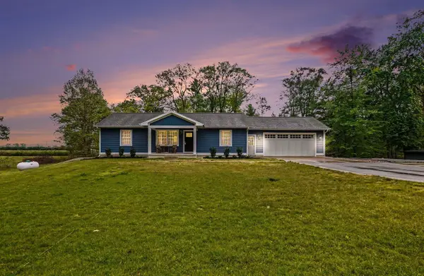 13298 Rich, Grand Haven, MI 49417