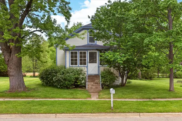 1007 W Detroit, New Buffalo, MI 49117