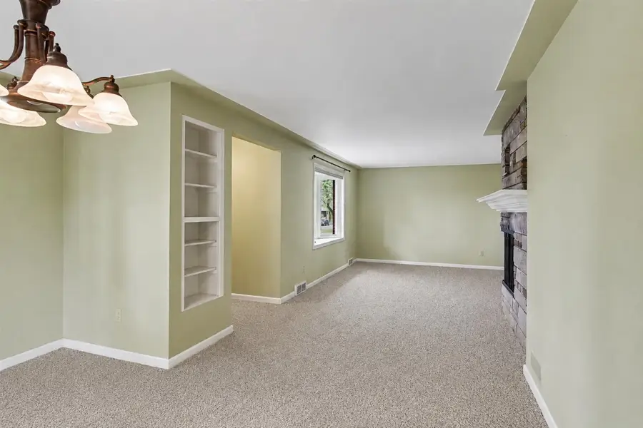 751 Larkspur, Grand Rapids, MI 49504 - #3