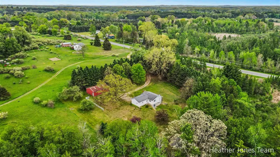 1320 W Stanton, Stanton, MI 48888 - #2