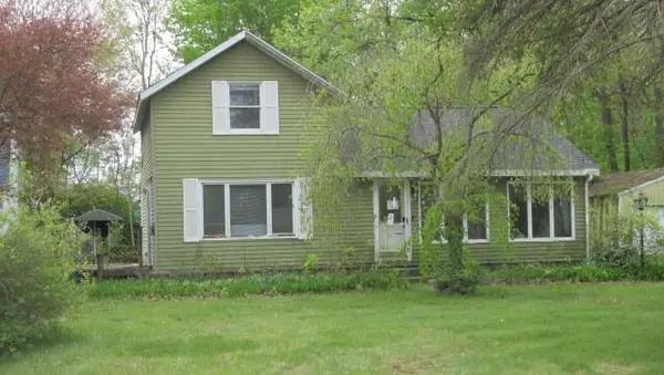 207 Cherry, Allegan, MI 49010