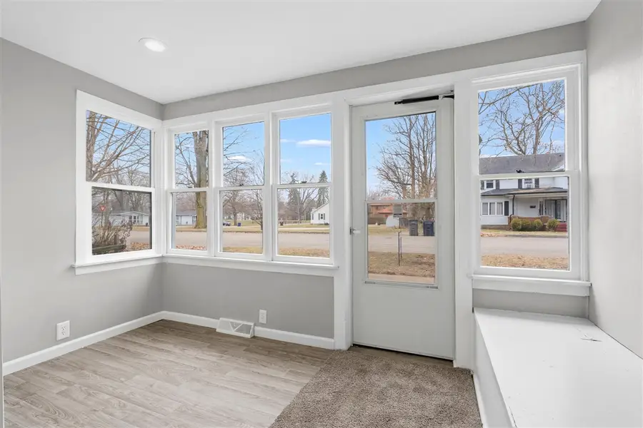 365 White Pigeon, Constantine, MI 49042 - #3