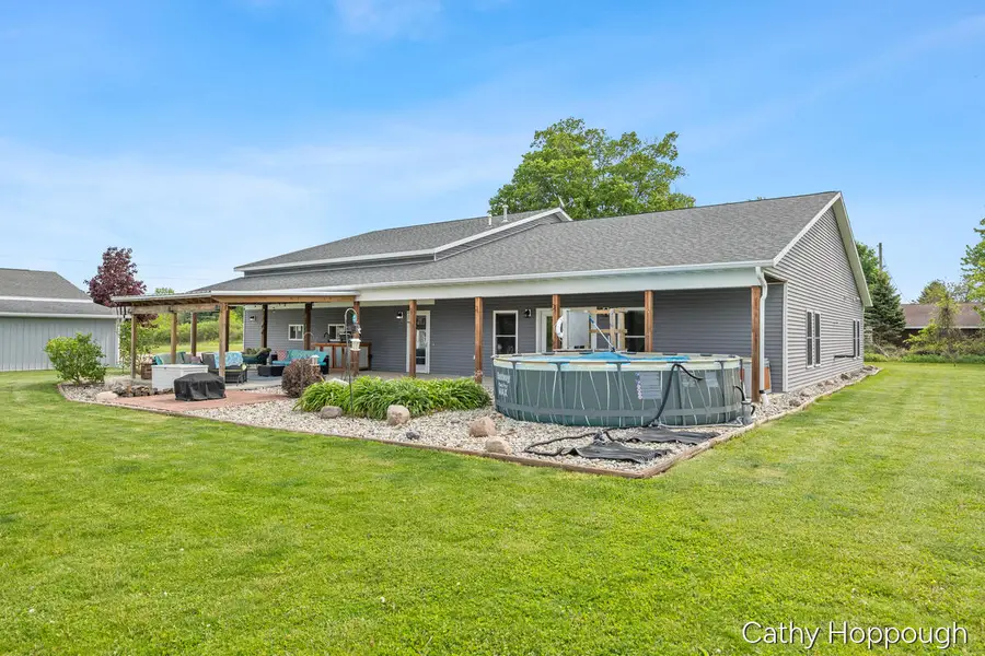 6521 Clinton, Clarksville, MI 48815 - #3