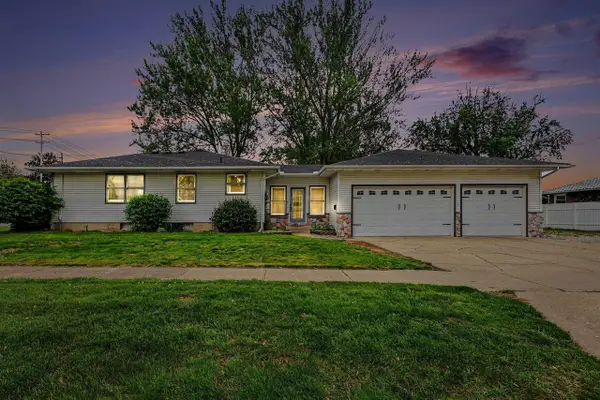 5259 School, Hudsonville, MI 49426