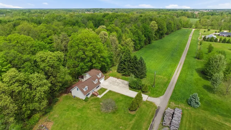 9949 Crofoot, Fowlerville, MI 48836 - #2