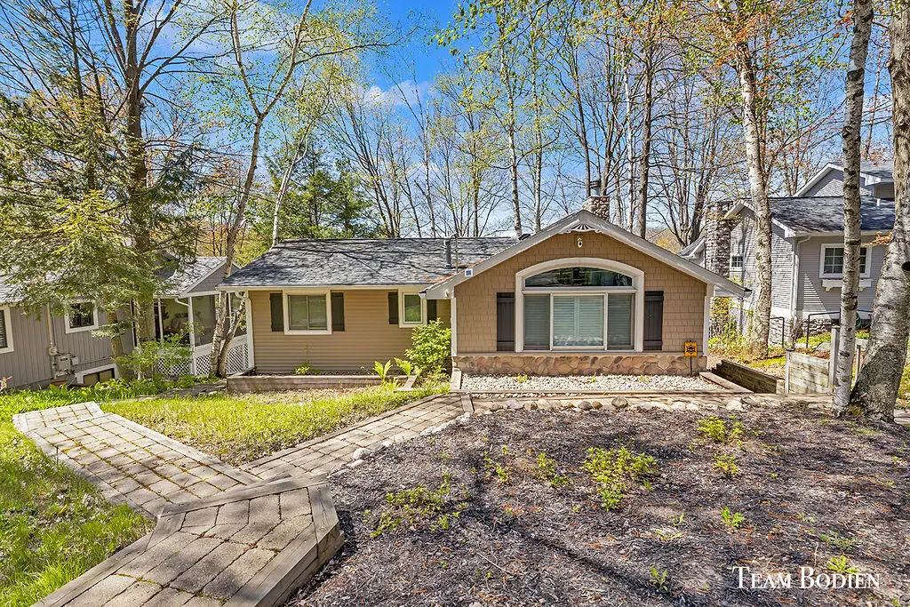 11320 Alpine, Canadian Lakes, MI 49346 - #1