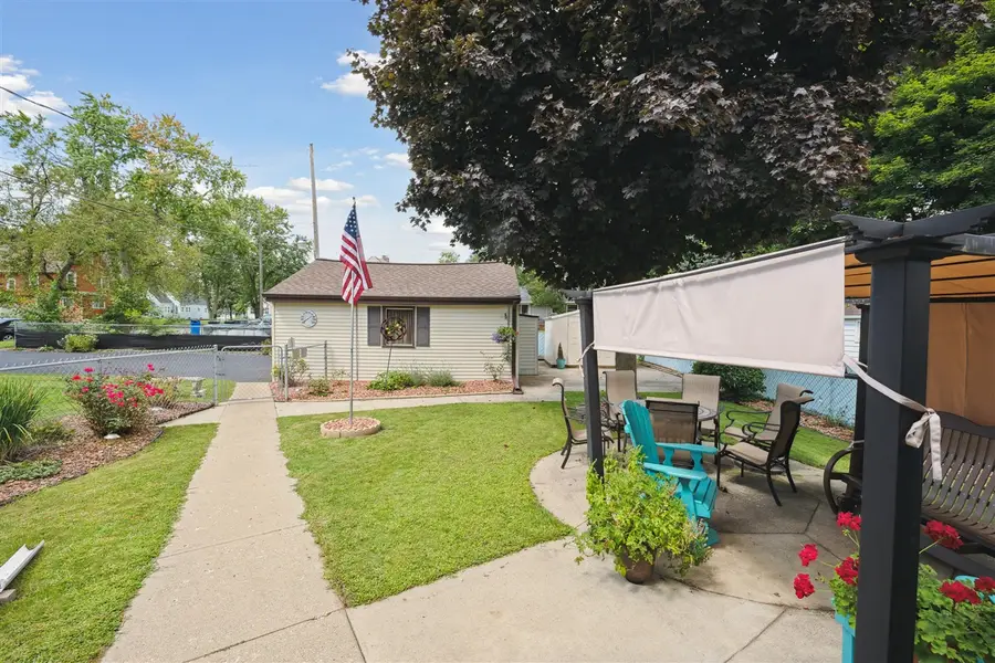 1038 S West, Jackson, MI 49203 - #3