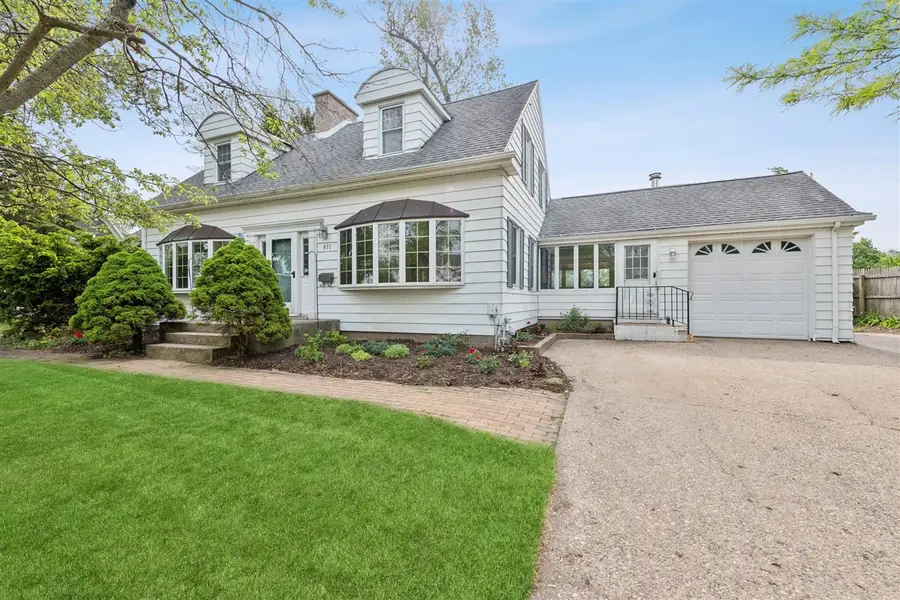 415 Ridgeway, Saint Joseph, MI 49085 - #2