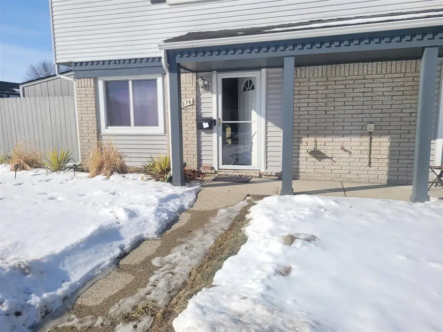 41276 N Woodbury Green, Belleville, MI 48111 - #2