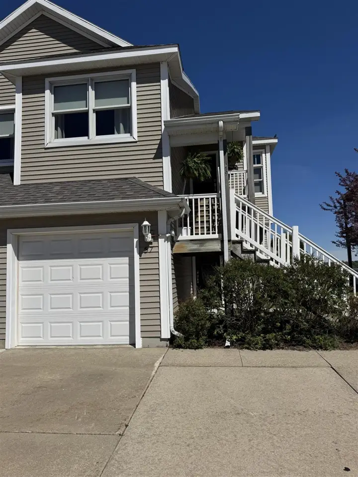 59 Arthur, Manistee, MI 49660 - #2