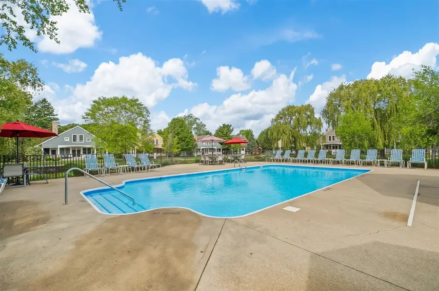 222 S Whittaker #G, New Buffalo, MI 49117 - #2