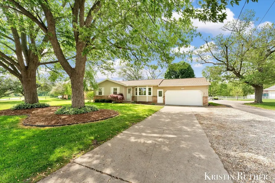 577 Port Sheldon, Grandville, MI 49418 - #3