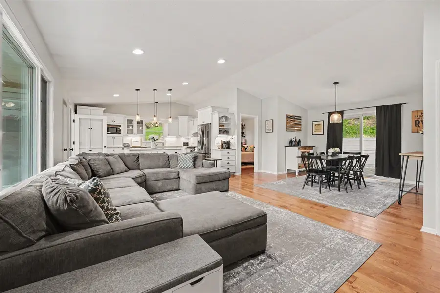 327 W Baldwin Lake, Greenville, MI 48838 - #3