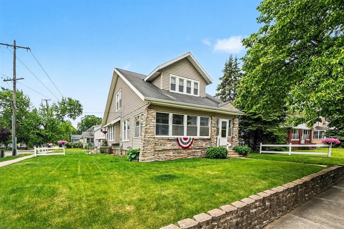 3852 30th, Grandville, MI 49418 - #1