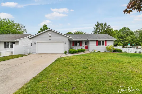 789 S Meadow, Holland, MI 49423