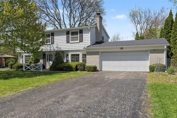 32318 Bonnet Hill, Farmington Hills, MI 48334